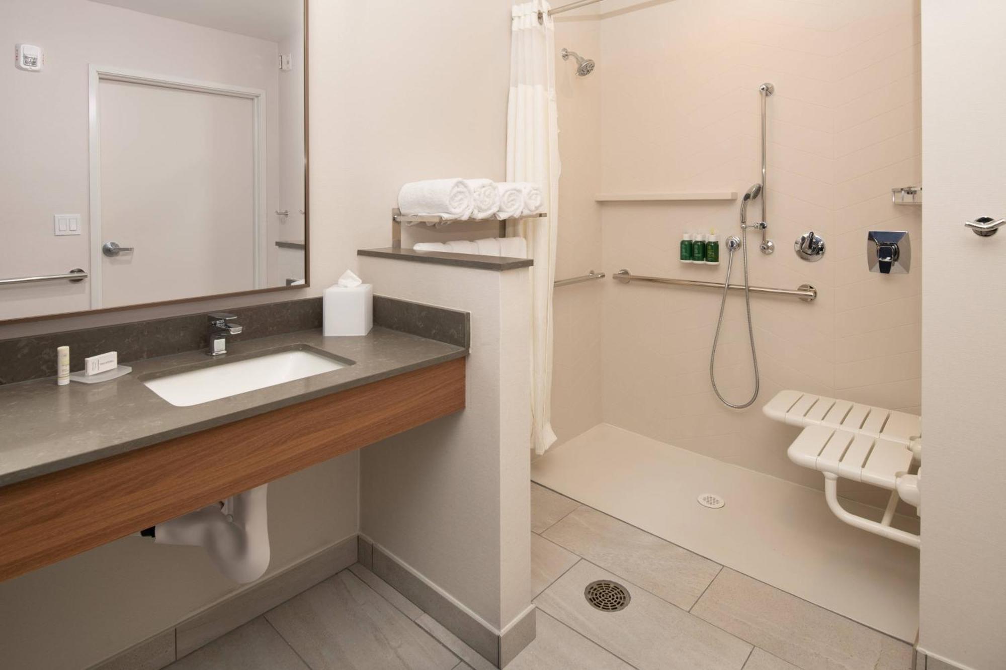 Fairfield Inn & Suites By Marriott Wenatchee Bagian luar foto